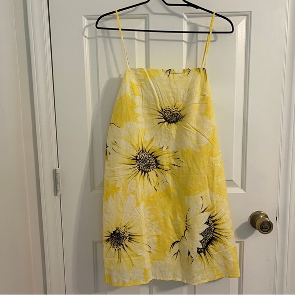 H&M Yellow Floral Linen Blend Mini Dress Size Small sunflower - Picture 2 of 7